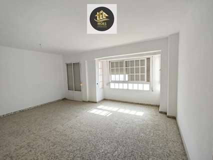 Piso en venta en Linares