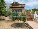 Villa en venta en Sant Cugat del Vallès rebajada