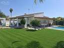 Casa en venta en Riba-roja de Túria