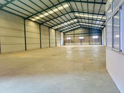 Nave industrial en alquiler en Mérida