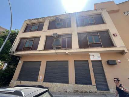 Edificio en venta en Vallirana