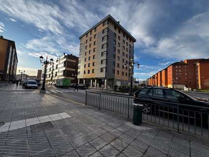 Local comercial en alquiler en Oviedo