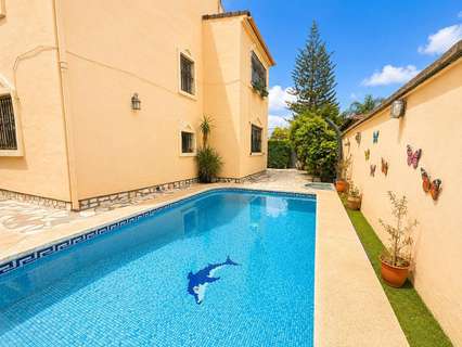Chalet en venta en Los Barrios