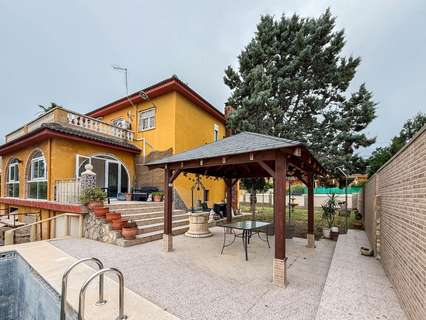 Chalet en venta en Riba-roja de Túria