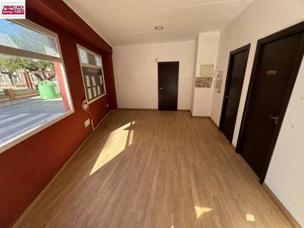 Local comercial en alquiler en Almussafes