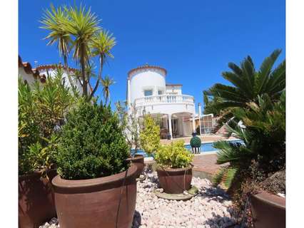 Villa en venta en Castelló d'Empúries Empuriabrava