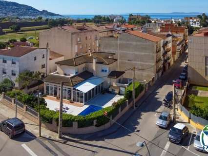 Villa en venta en Roses