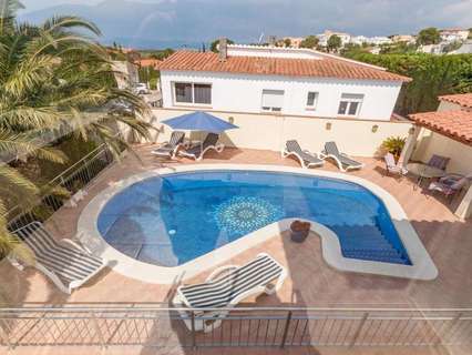 Villa en venta en Roses zona Mas Fumats