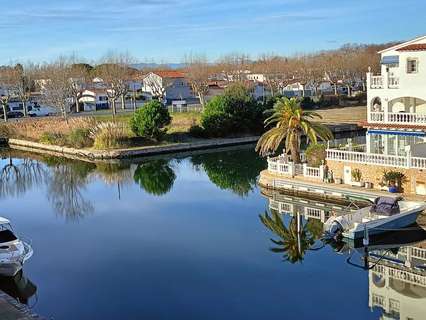 Apartamento en venta en Castelló d'Empúries zona Empuriabrava