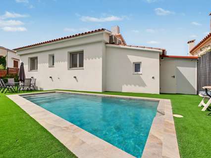 Villa en venta en Roses zona Mas Fumats