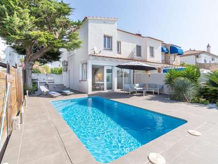 Villa en venta en Roses zona Santa Margarida