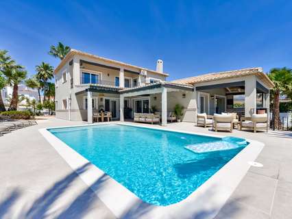 Villa en venta en La Nucía