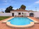 Chalet en venta en Chiclana de la Frontera