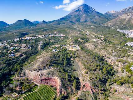 Parcela rústica en venta en Alcoleja