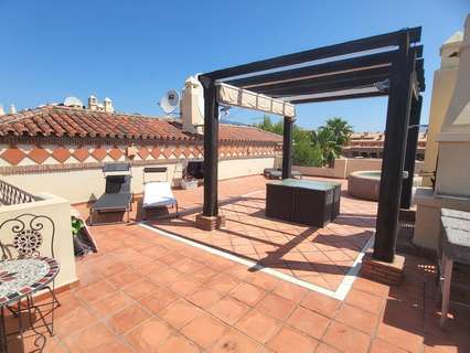 Ático dúplex en venta en Estepona