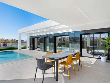 Chalet en venta en Algorfa