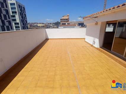 Ático dúplex en alquiler en Badalona