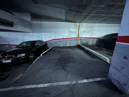 Plaza de parking en venta en Badalona