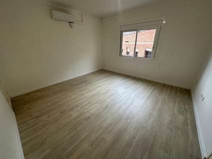Piso en alquiler en Badalona