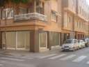 Local comercial en venta en Badalona rebajado