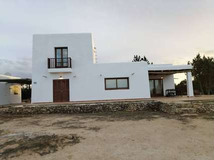 Villa en venta en Formentera, rebajada