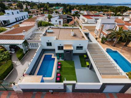 Villa en venta en Torrevieja