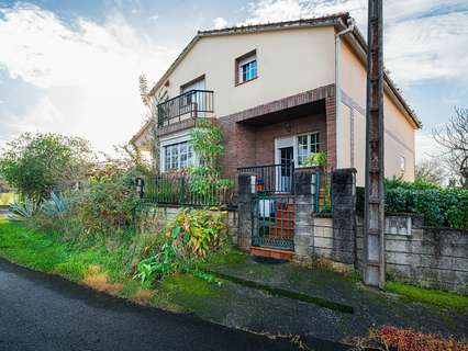 Chalet en venta en Ribadumia