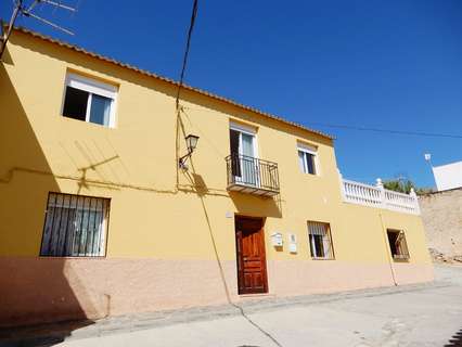 Casa en venta en Albuñuelas, rebajada