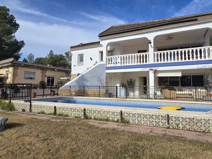 Chalet en venta en Olocau