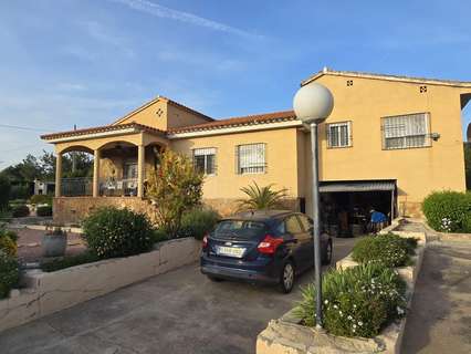 Chalet en venta en Olocau
