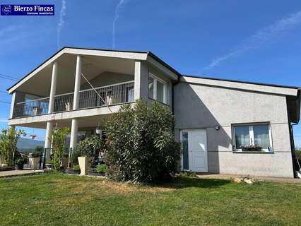 Chalet en venta en Camponaraya