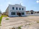 Nave industrial en venta en Chipiona