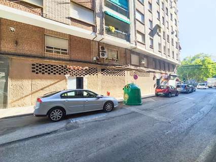 Local comercial en alquiler en Puertollano