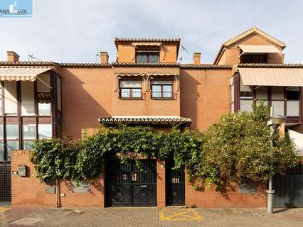 Casa en venta en Granada, rebajada