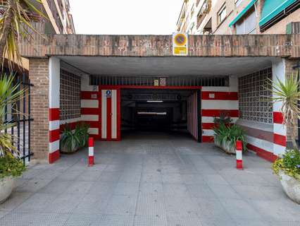 Plaza de parking en venta en Granada rebajada
