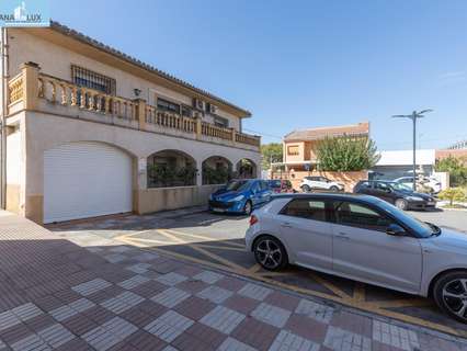 Casa en venta en Armilla