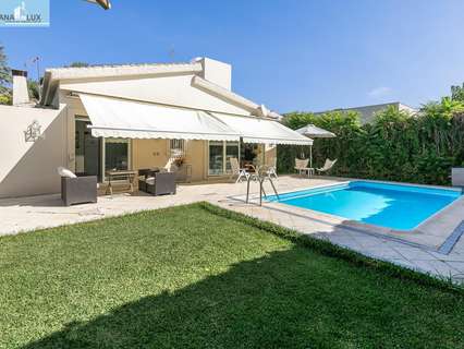 Chalet en venta en Las Gabias