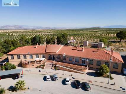 Local comercial en venta en Baza