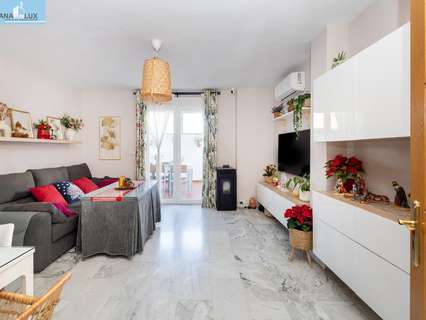 Casa en venta en La Zubia