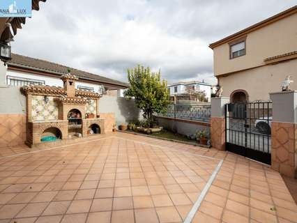 Casa en venta en La Zubia