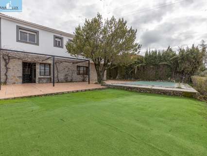 Casa en venta en Huétor de Santillán