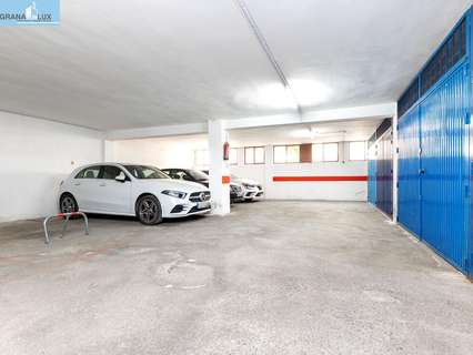 Plaza de parking en venta en Granada