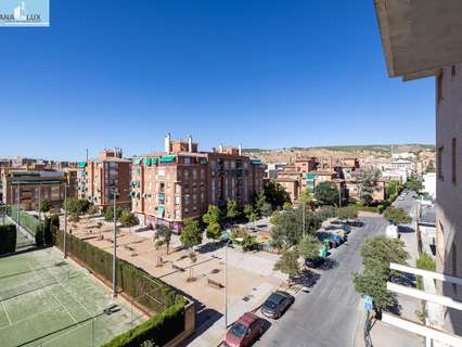 Apartamento en venta en Granada