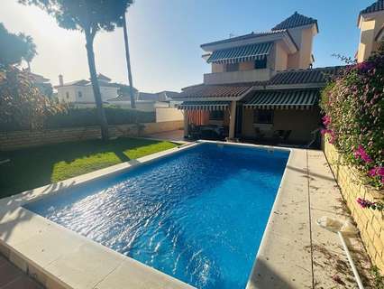 Chalet en venta en Chiclana de la Frontera rebajado