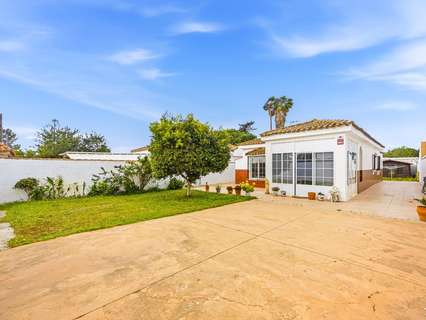Chalet en venta en Chiclana de la Frontera