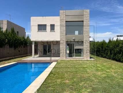 Chalet en venta en Bétera rebajado