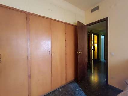 Piso en venta en Cornellà de Llobregat rebajado