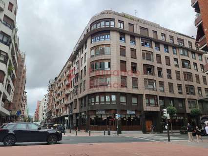 Plaza de parking en venta en Bilbao, rebajada