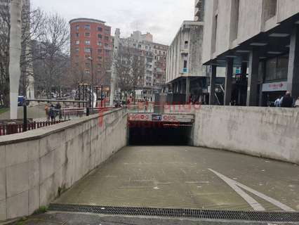 Plaza de parking en venta en Bilbao zona Zabalburu Irala