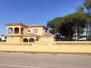 Chalet en venta en Chiclana de la Frontera